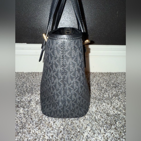 Michael Kors MK logo mini tote with logo crossbody strap - Picture 6 of 12